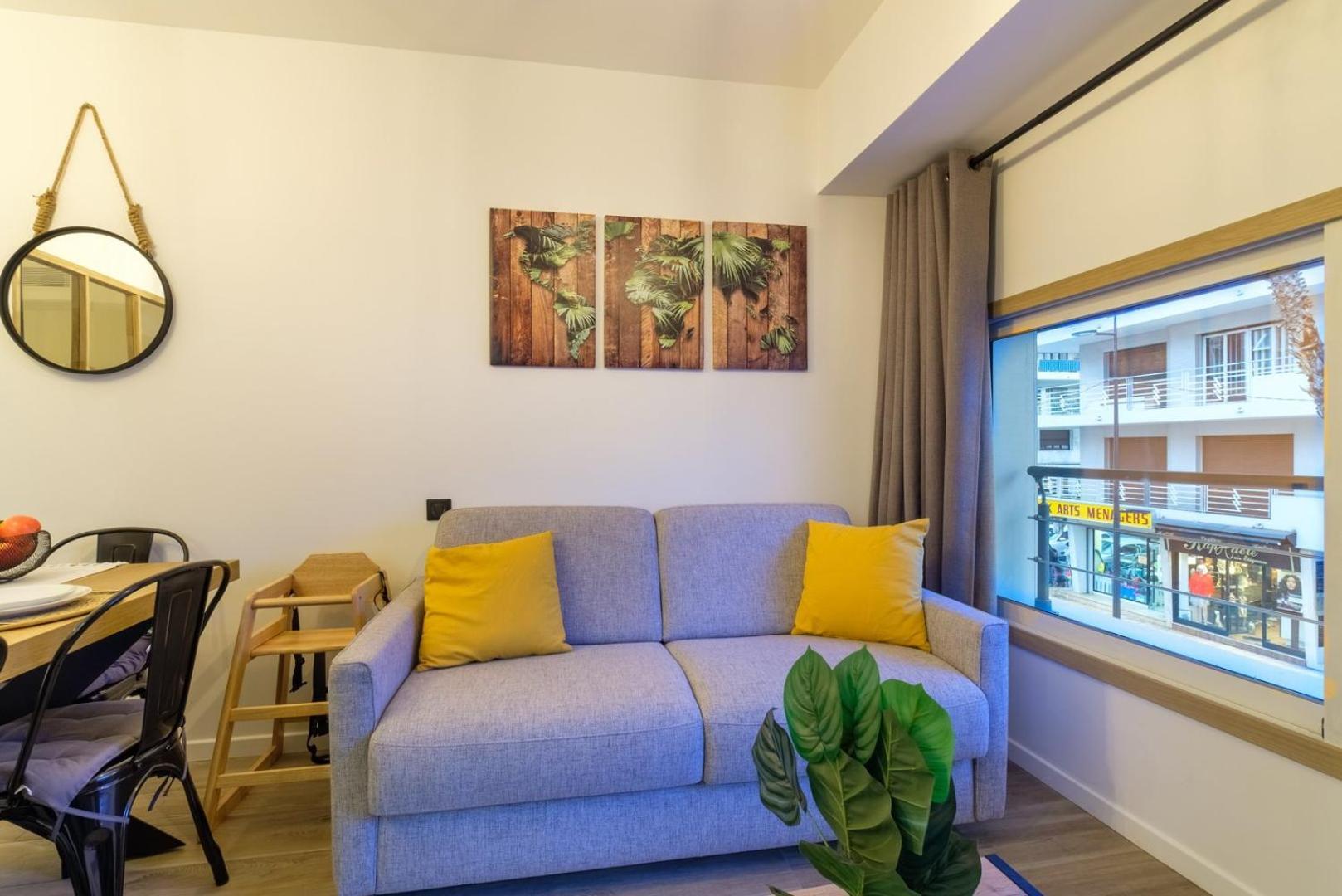 Charmant Pour 6 Au Coeur D'Antibes Zewnętrze zdjęcie